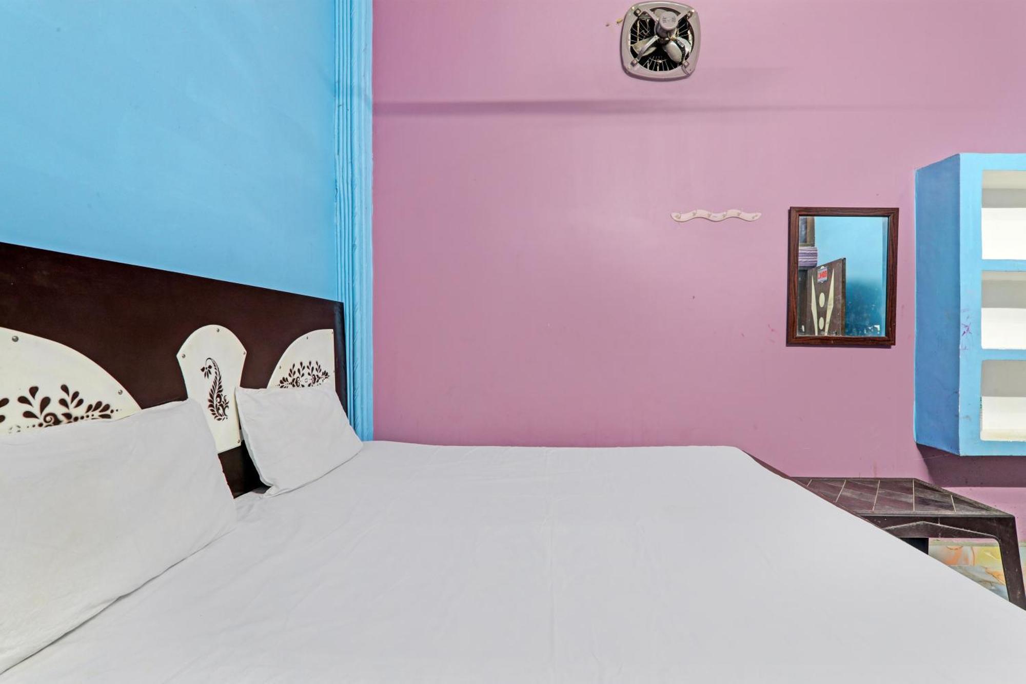Hotel O Home Om Marriage Hall Ayodhya 外观 照片