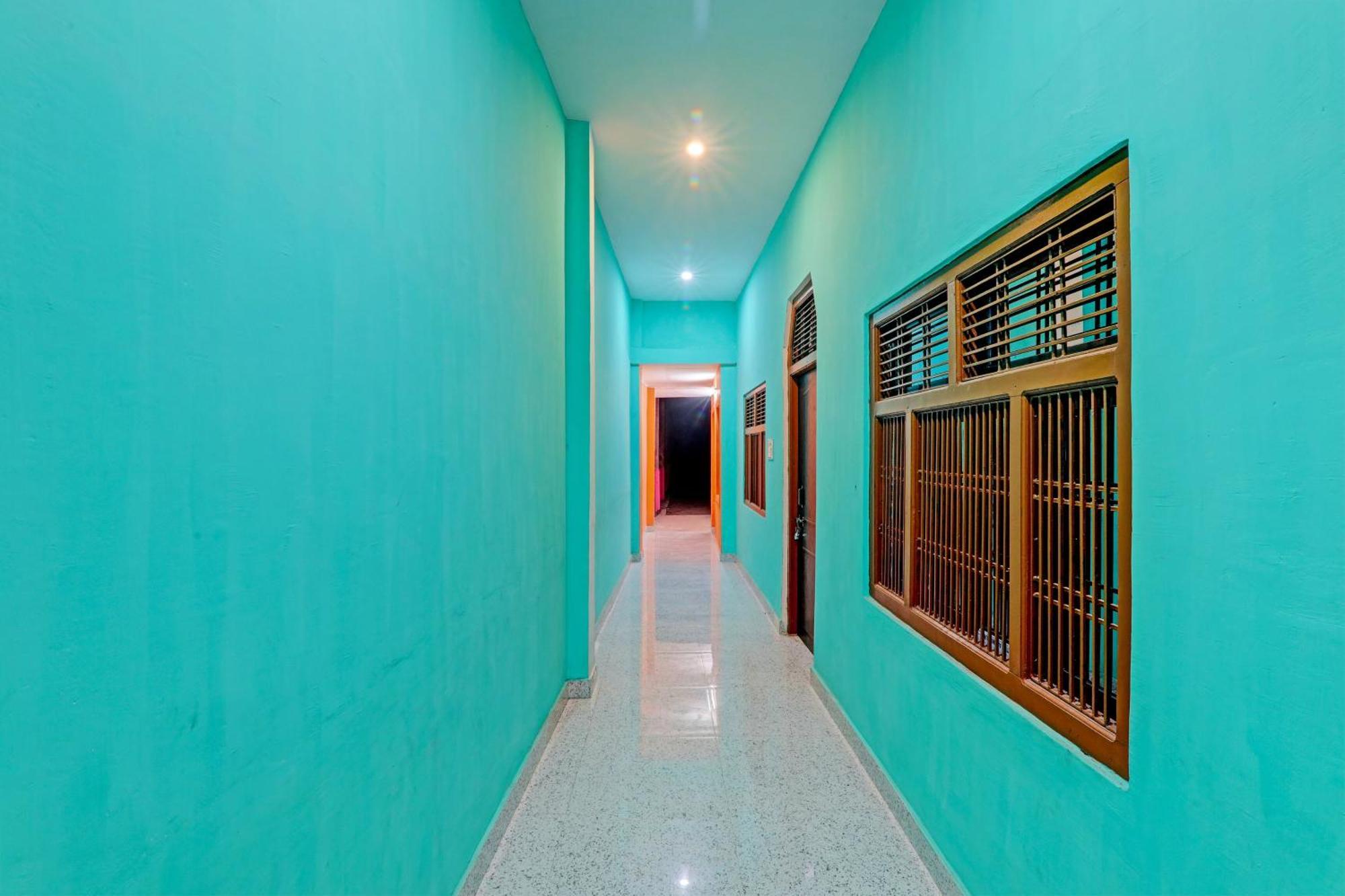 Hotel O Home Om Marriage Hall Ayodhya 外观 照片