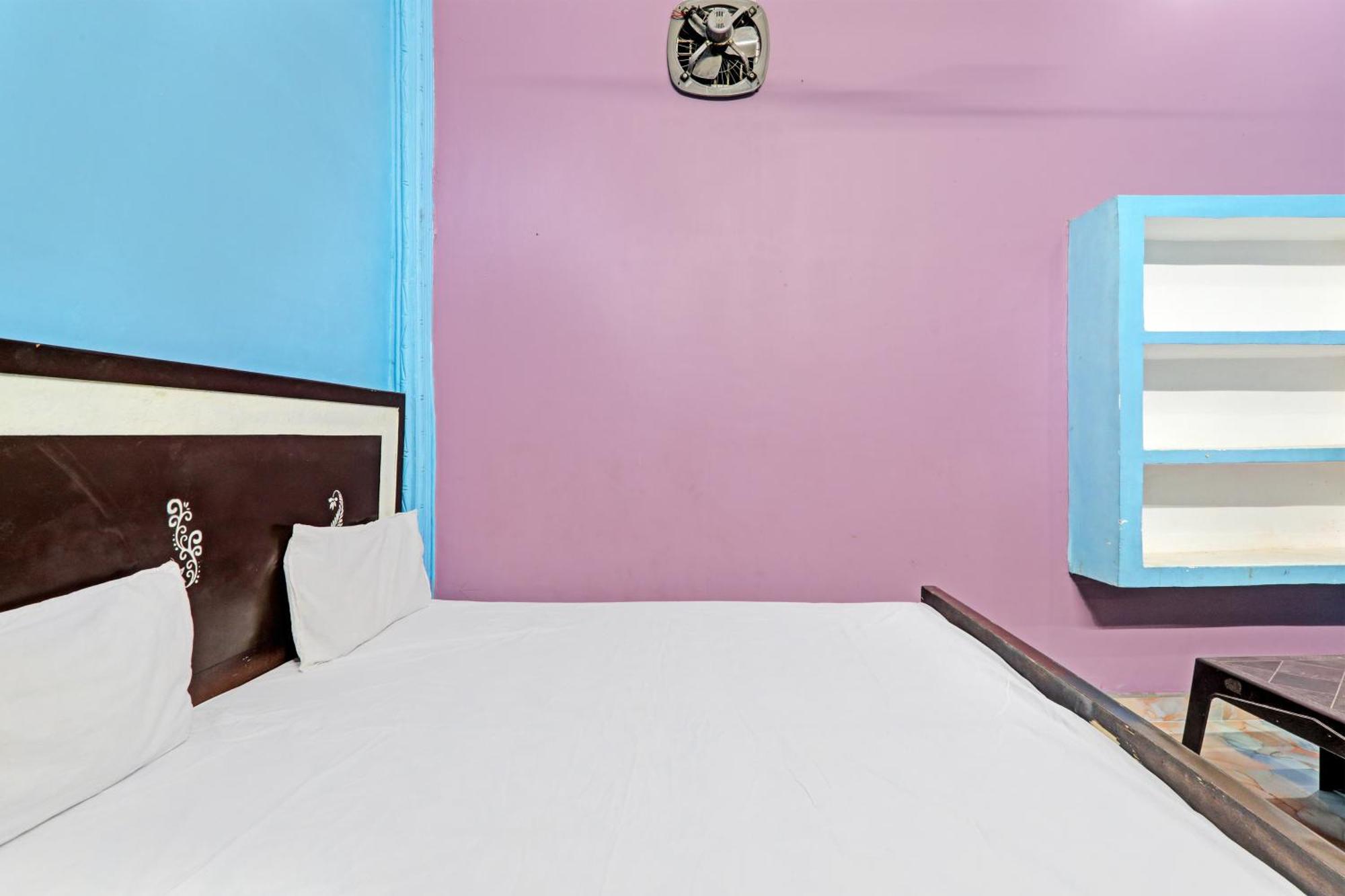 Hotel O Home Om Marriage Hall Ayodhya 外观 照片